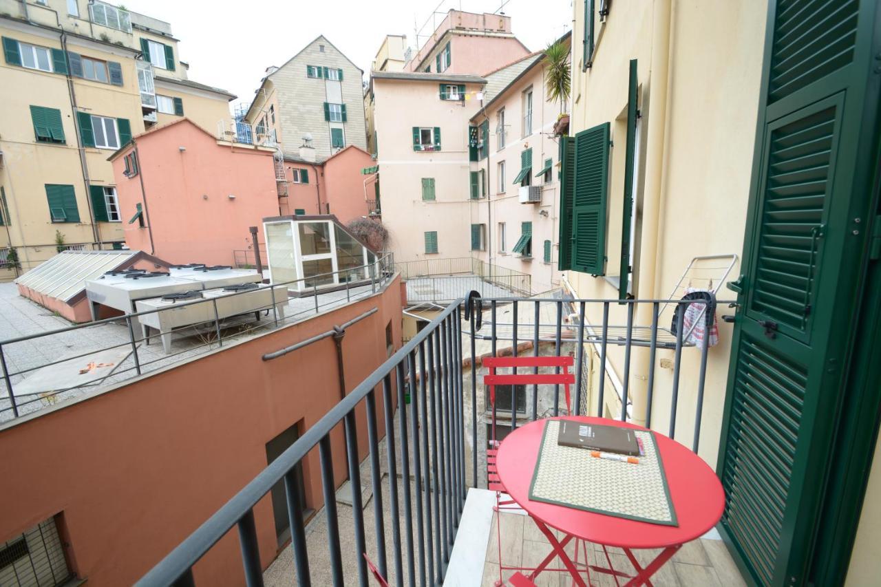 Soana Apartment Genoa Bagian luar foto