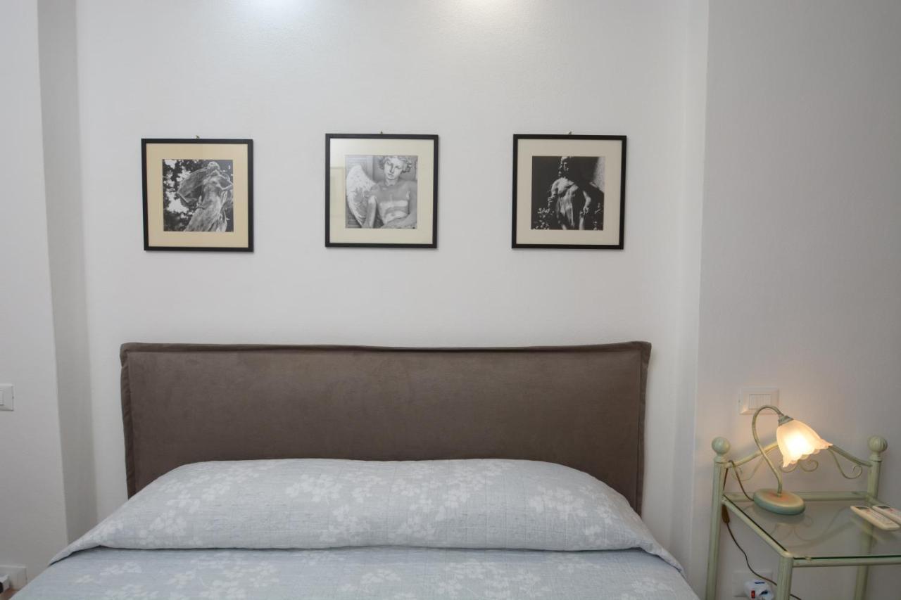 Soana Apartment Genoa Bagian luar foto