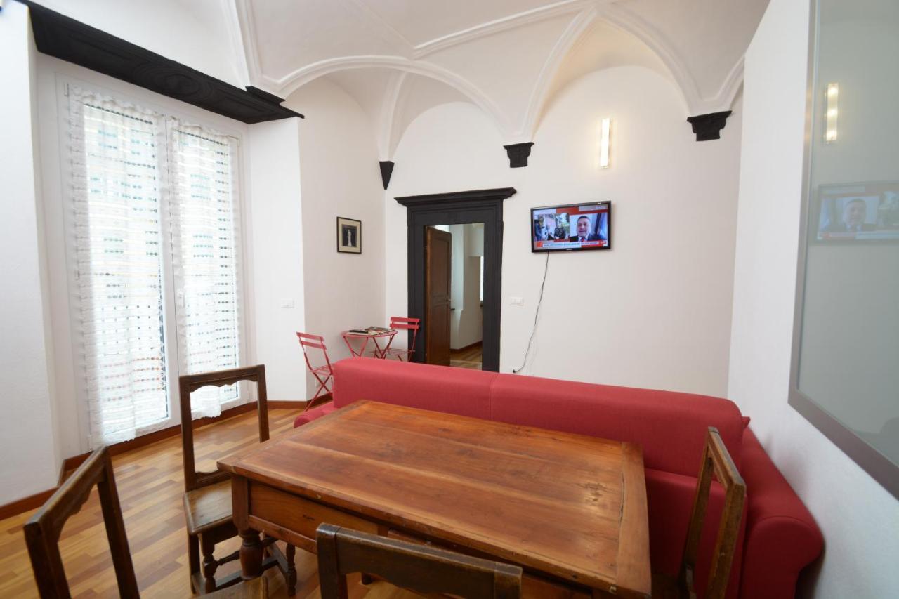 Soana Apartment Genoa Bagian luar foto