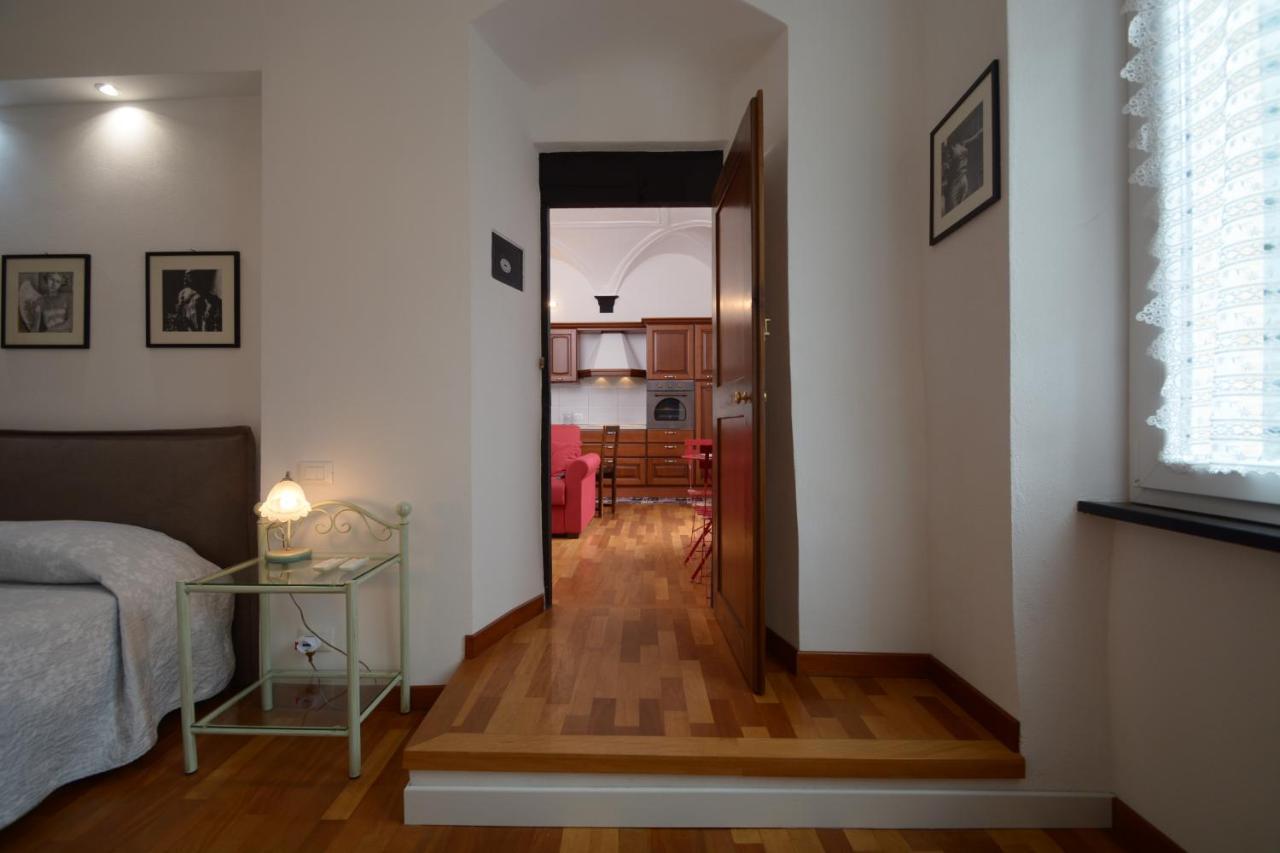 Soana Apartment Genoa Bagian luar foto