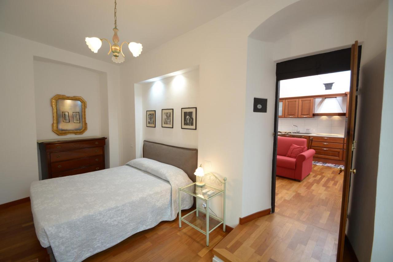 Soana Apartment Genoa Bagian luar foto